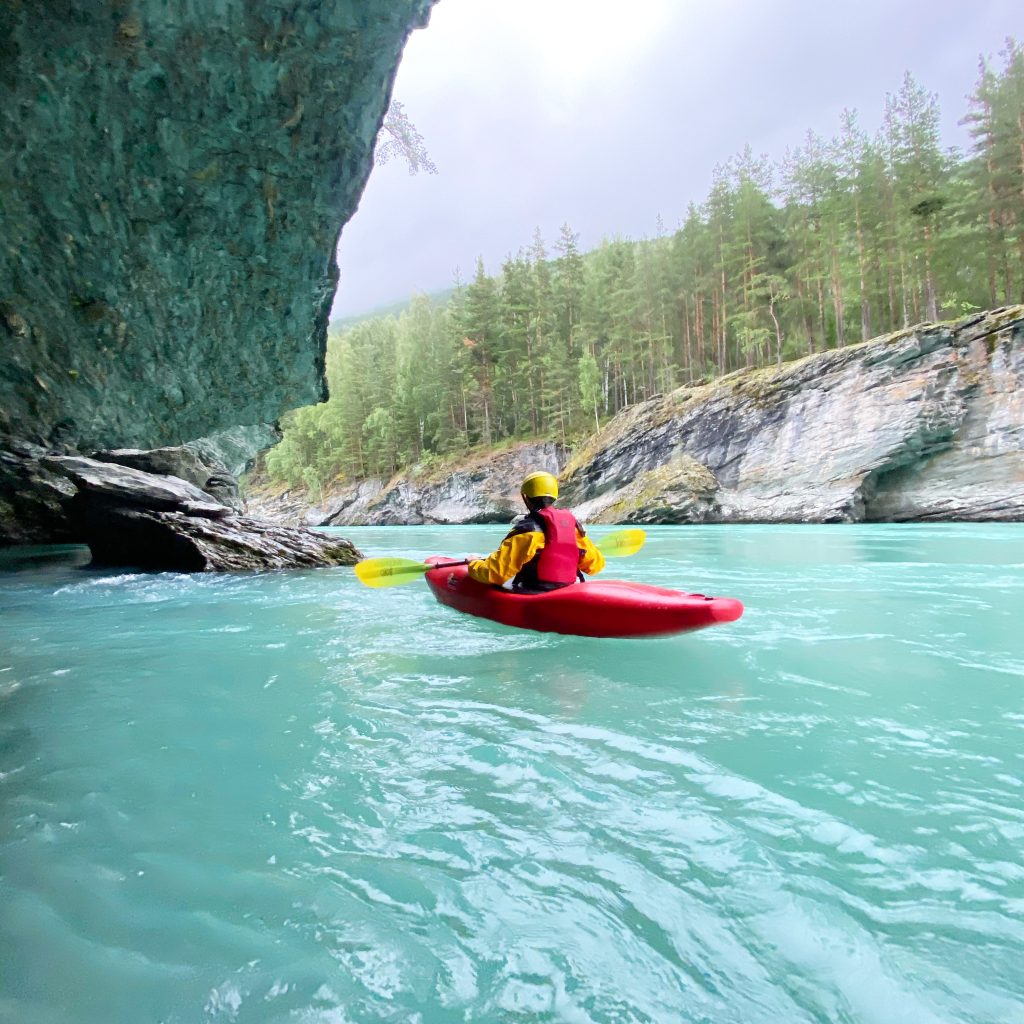 Whitewater kayaking in Sjoa